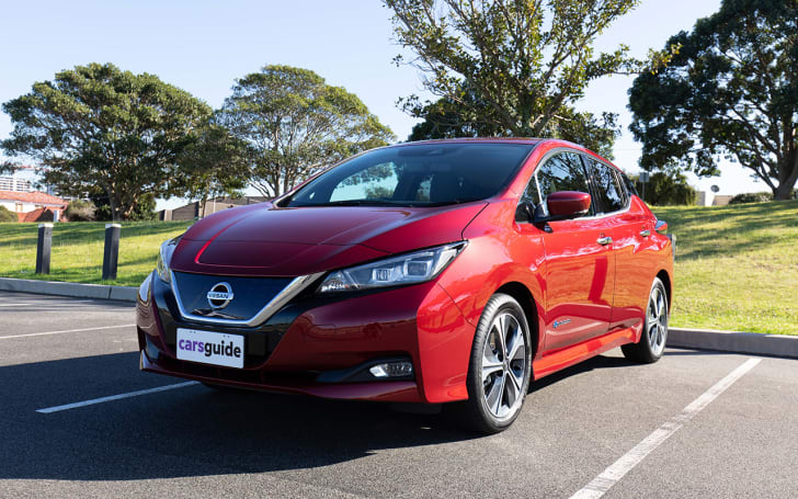 Nissan leaf deals 2020 review